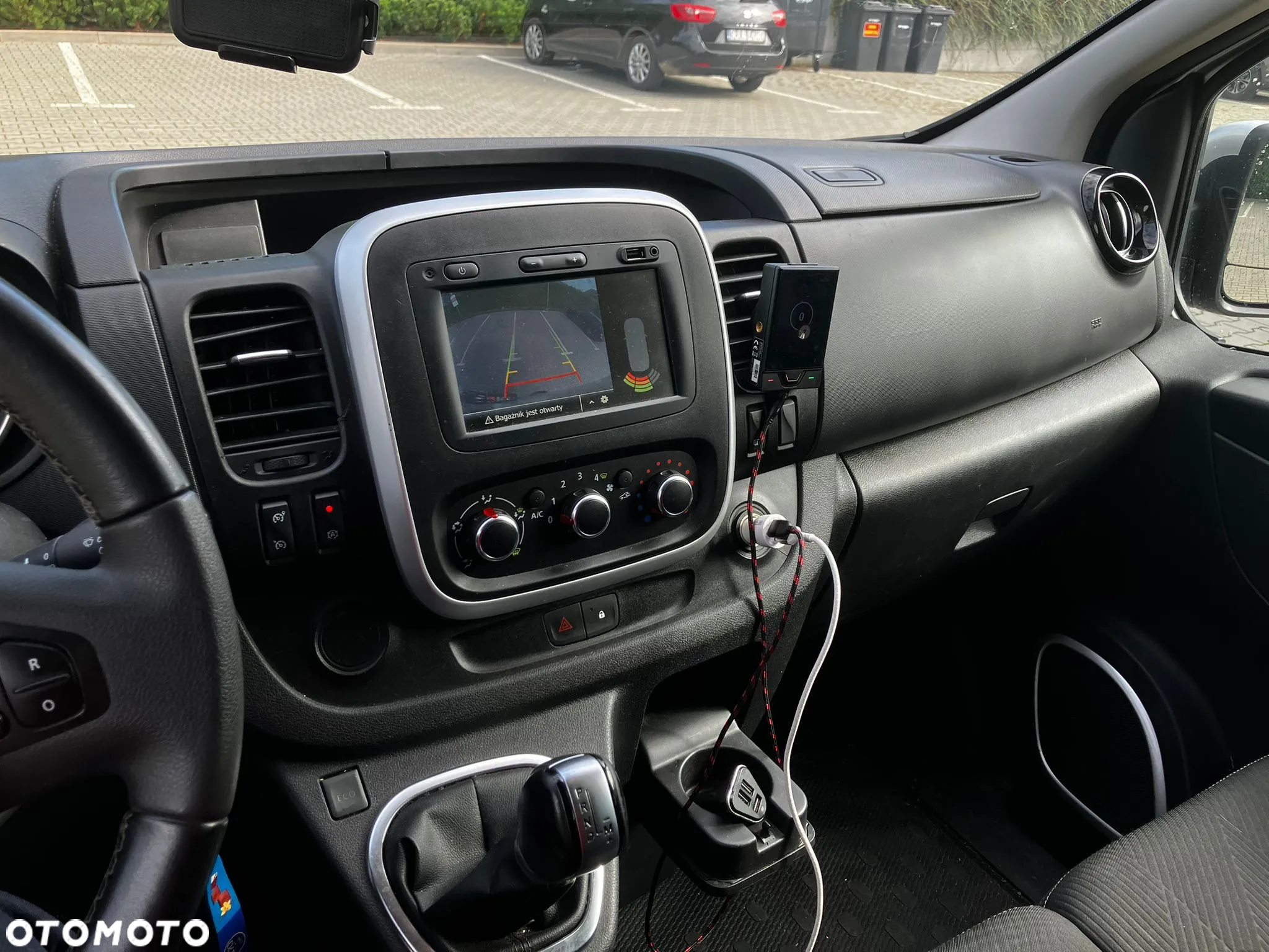 Renault Trafic Grand SpaceClass 2.0 dCi EDC - 7