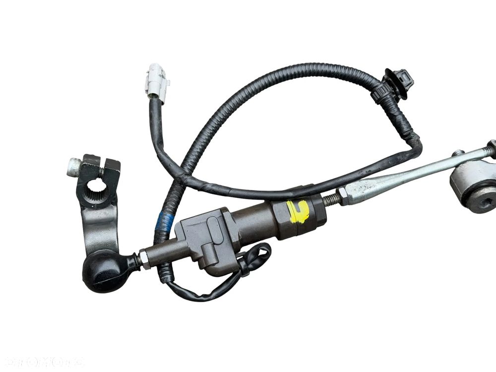 Nóżka zmiany biegów   Yamaha Niken 900    17-21R - 3