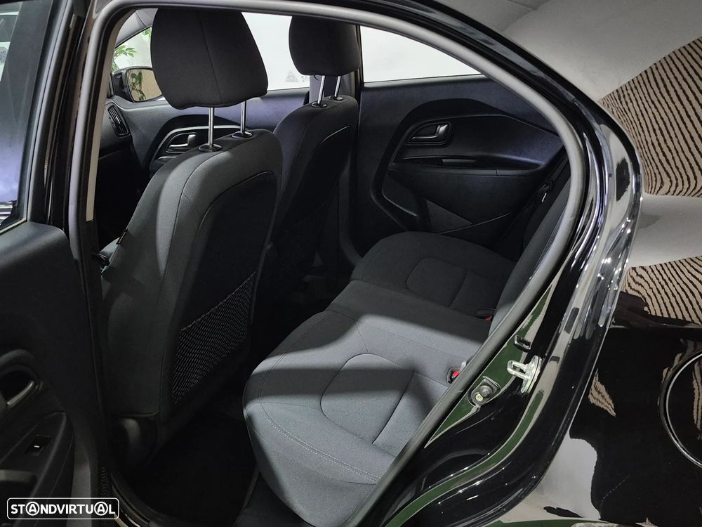 Kia Rio 1.2 CVVT LX - 22
