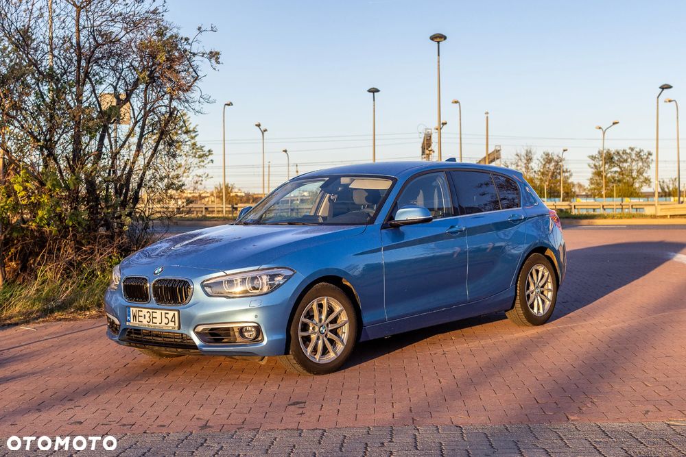 BMW Seria 1 120i Advantage - 34