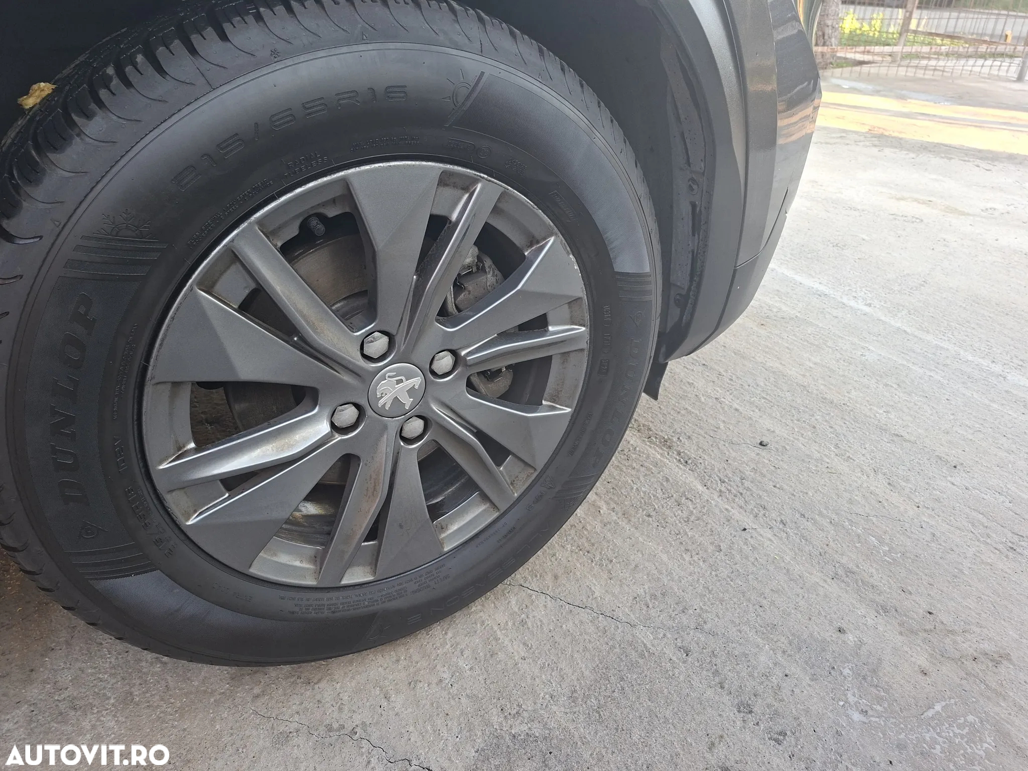 Peugeot 2008 1.2 PureTech EAT8 STT Active Pack - 13