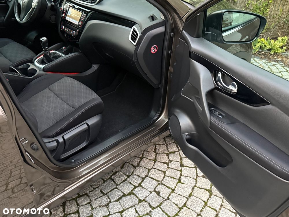 Nissan Qashqai 1.6 DIG-T 360 - 30