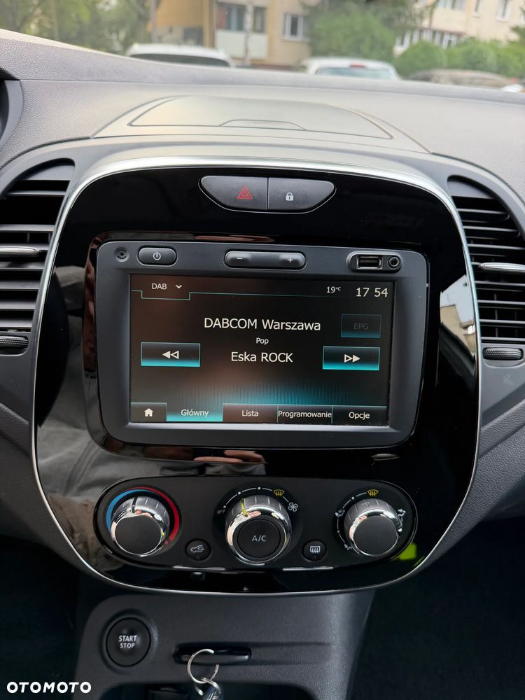 Renault Captur - 12