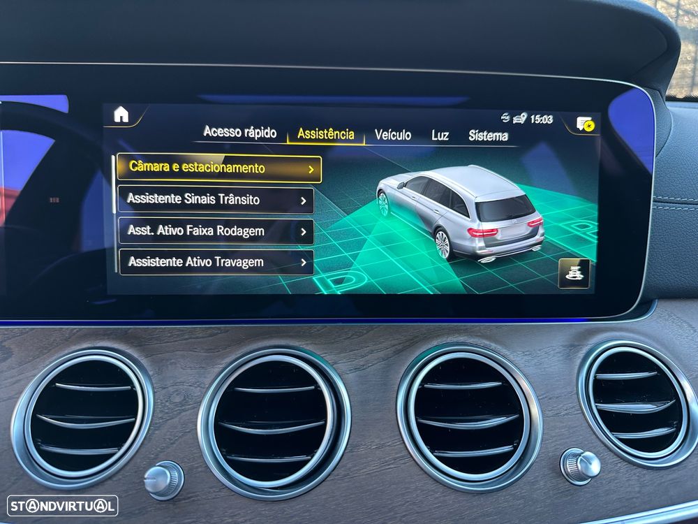 Mercedes-Benz E 300 de 4Matic 9G-TRONIC AMG Line - 18