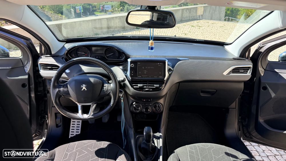 Peugeot 2008 1.6 BlueHDi Style - 19