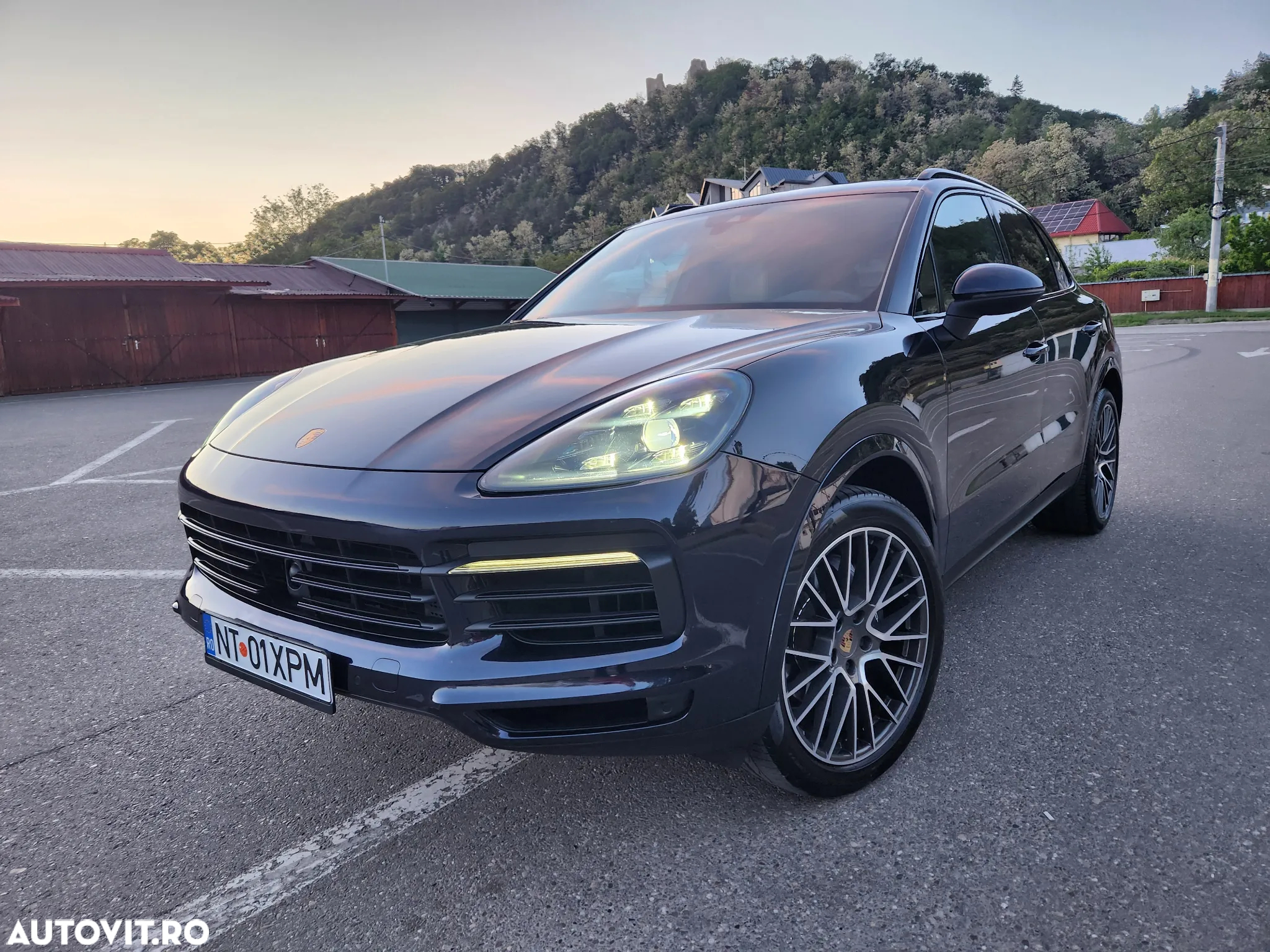 Porsche Cayenne - 18