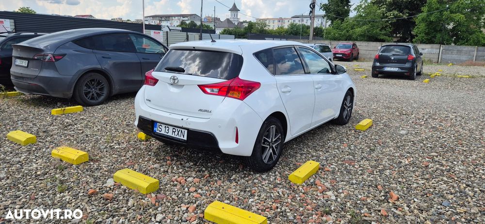 Toyota Auris - 7