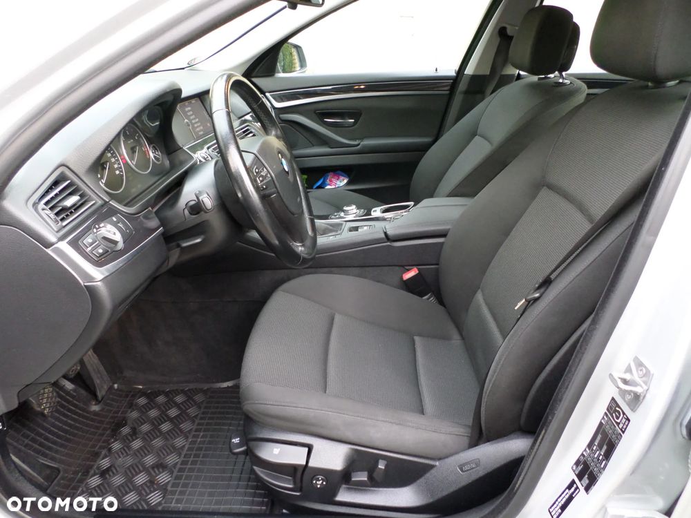 BMW Seria 5 520d - 18
