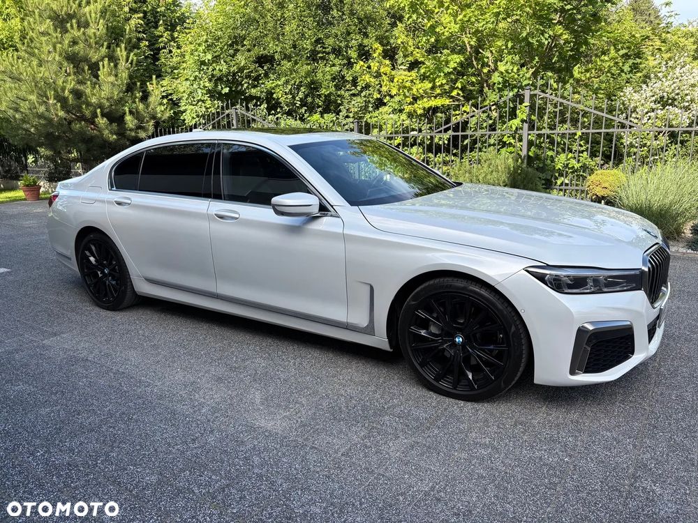 BMW Seria 7 740Li - 11