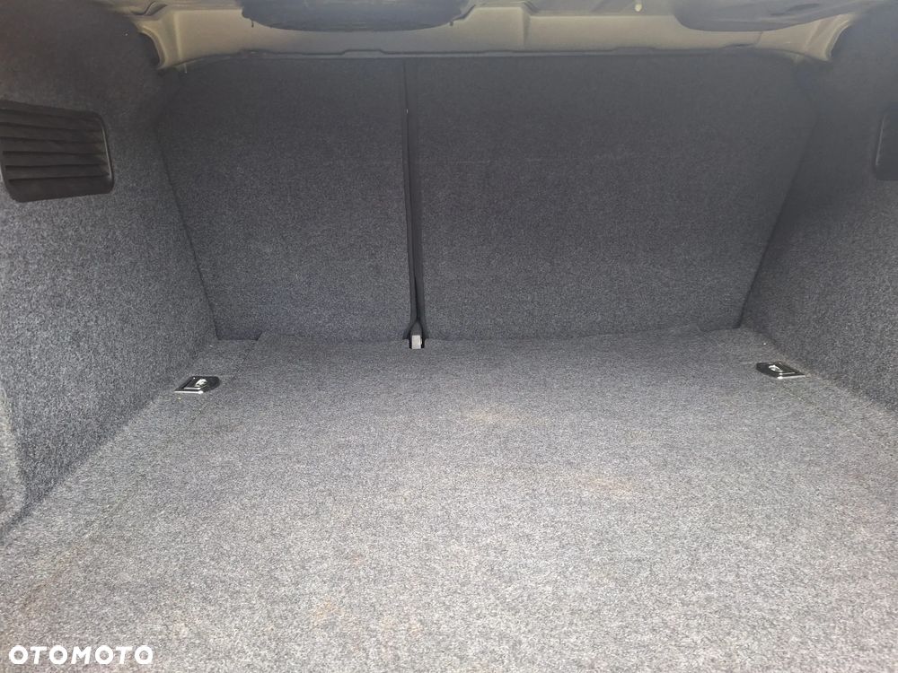 Audi A4 Limousine 2.0 TDI DPF - 33