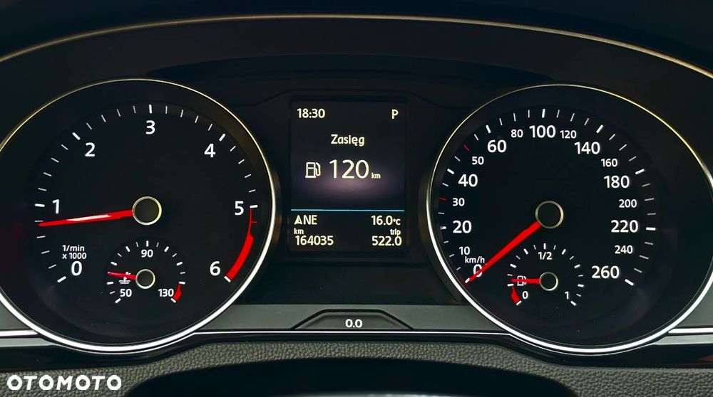 Volkswagen Passat 2.0 TDI BMT 4Mot Highline DSG - 39