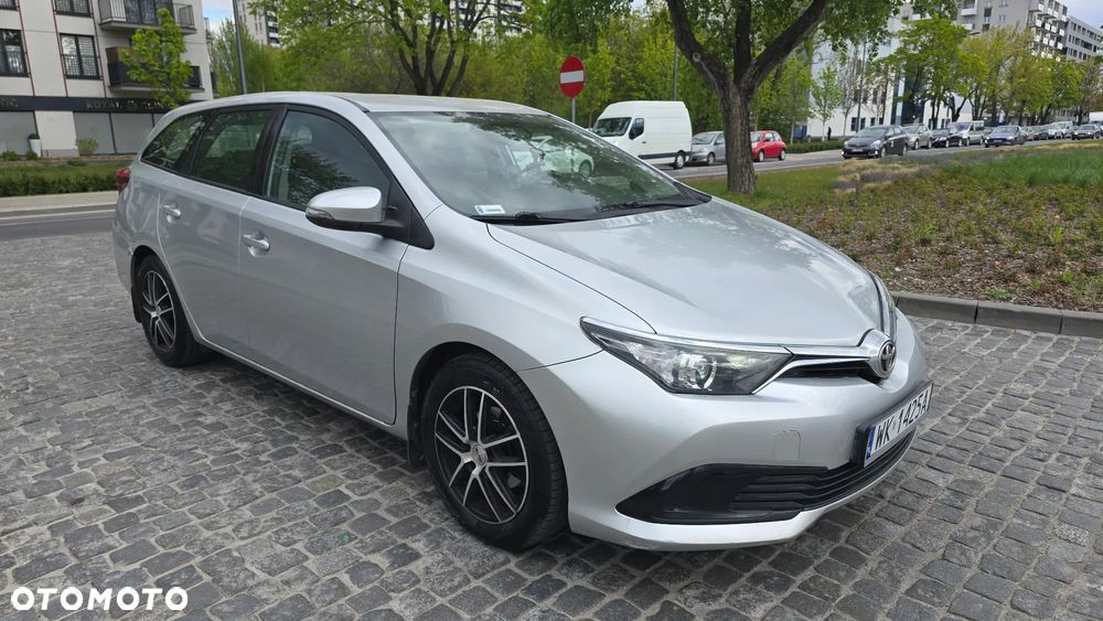 Toyota Auris 1.4 D-4D Active - 1