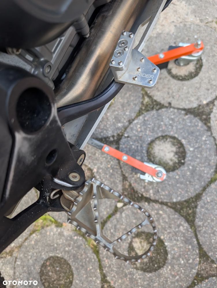 KTM Adventure - 27