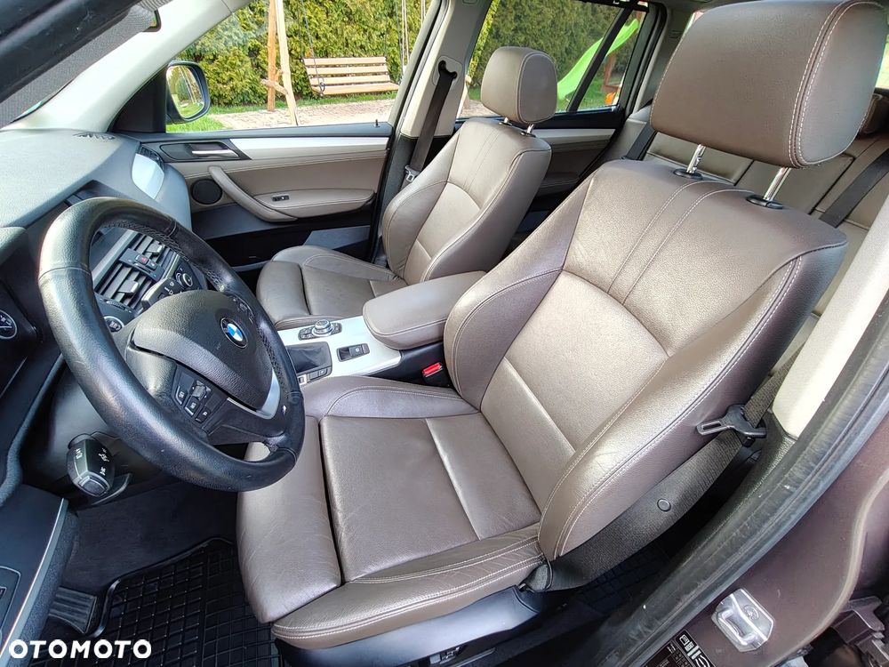 BMW X3 sDrive18d - 17