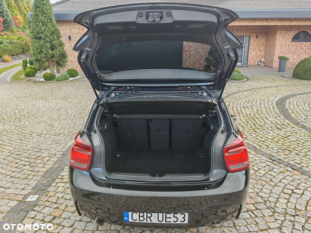 BMW Seria 1 118d Sport Line - 32