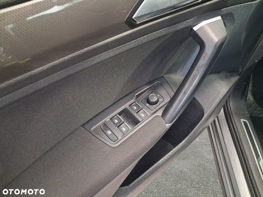 Volkswagen Tiguan - 20