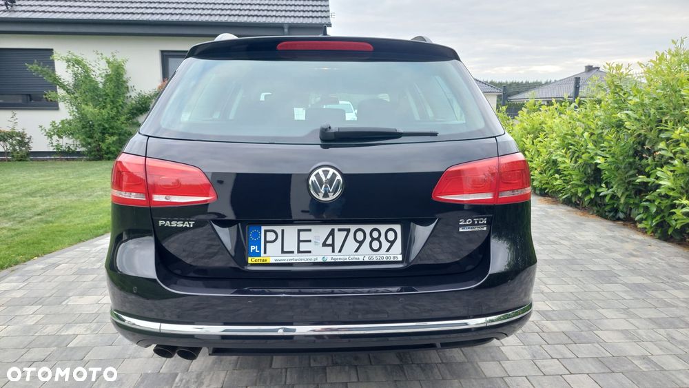 Volkswagen Passat - 9