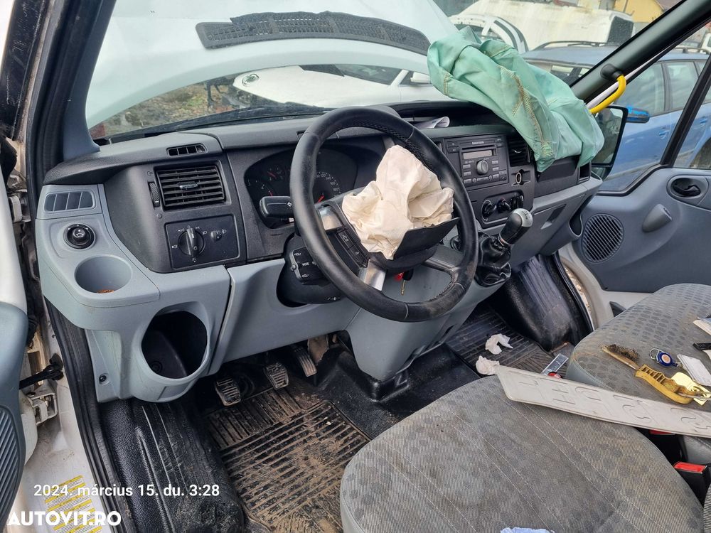 Dezmembram Ford Transit 2.2 TDCI 2011 - 4