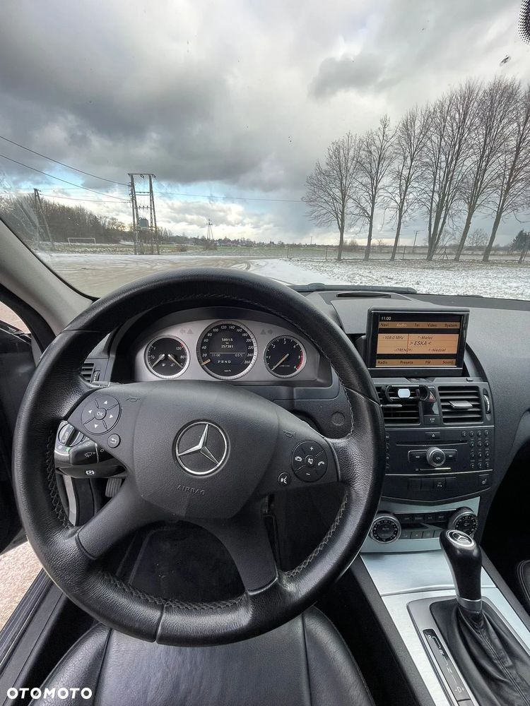 Mercedes-Benz Klasa C - 16