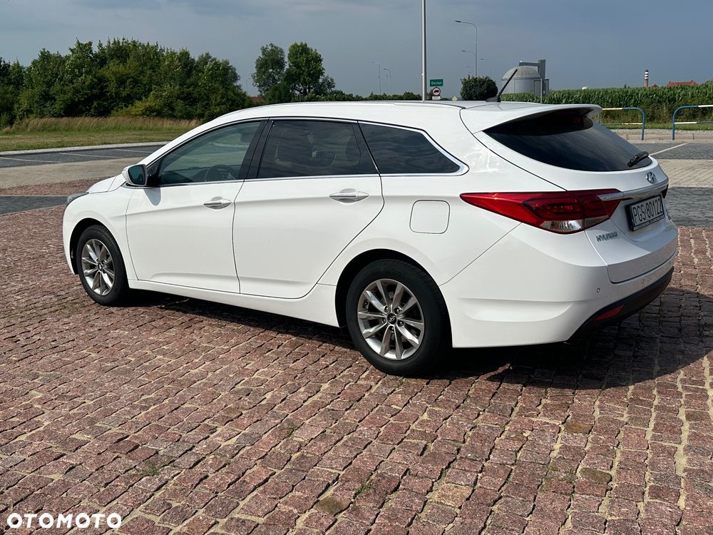 Hyundai i40 Kombi blue 1.7 CRDi Style - 4