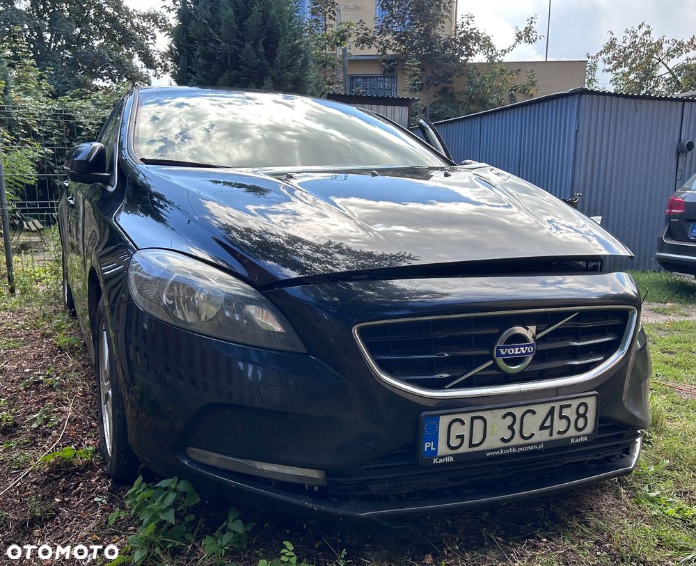 Volvo V40 ver-d3-drive--e-momentum - 11