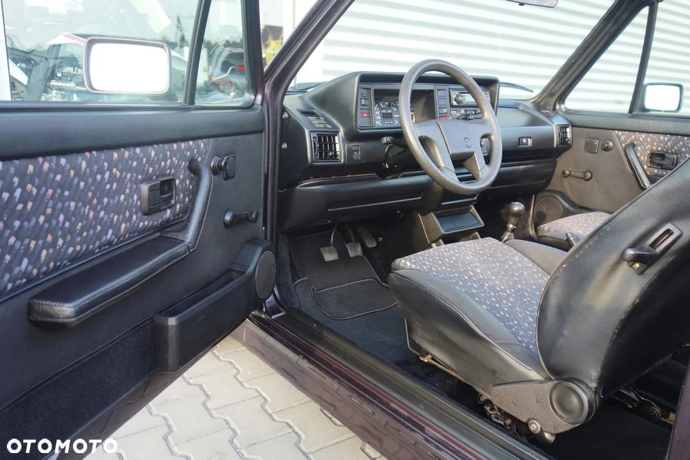 Volkswagen Golf Cabrio 1.8 GL - 17