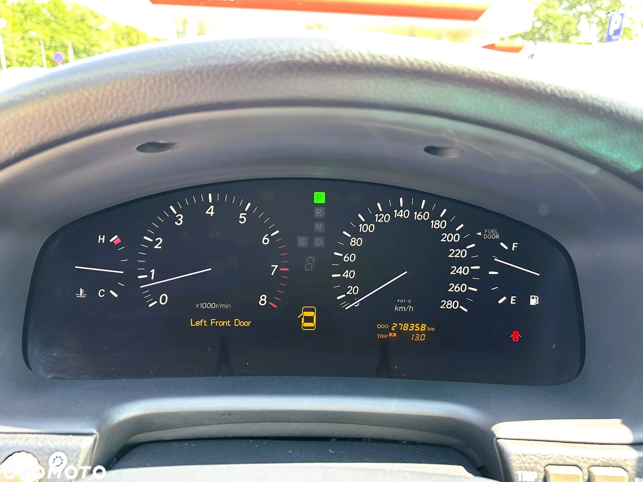 Lexus LS - 28