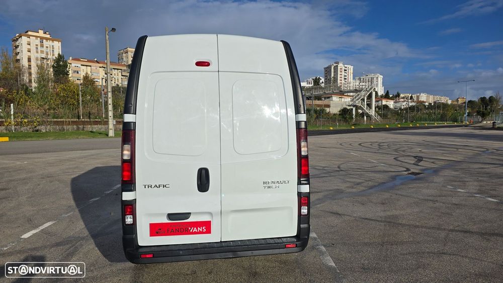 Renault Trafic 1.6 dCi L1H2 1.2T SS - 9