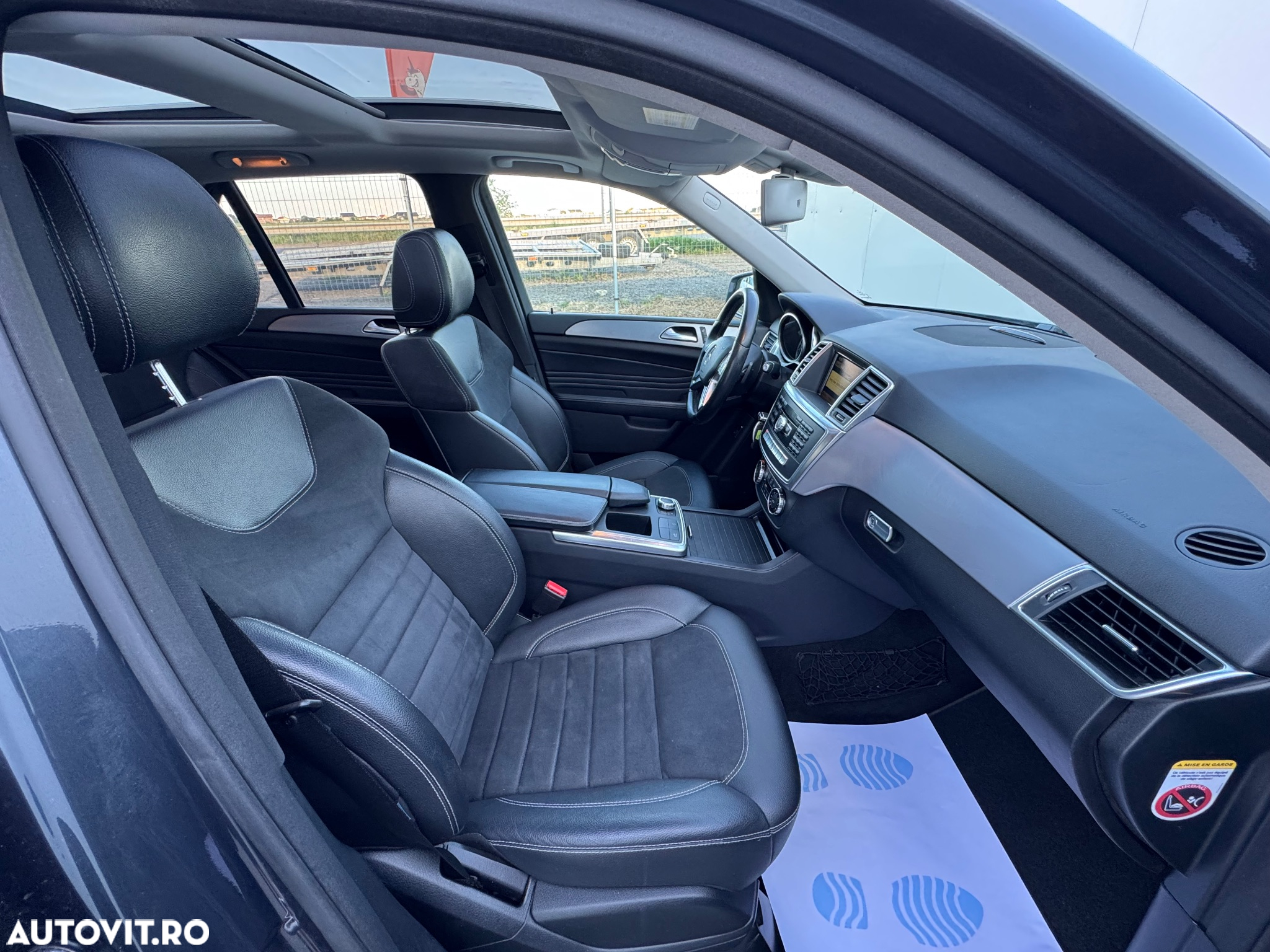 Mercedes-Benz ML 250 BlueTec 4MATIC Aut - 10