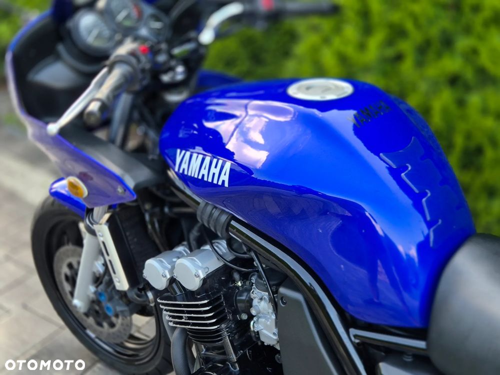 Yamaha FZ6 - 13