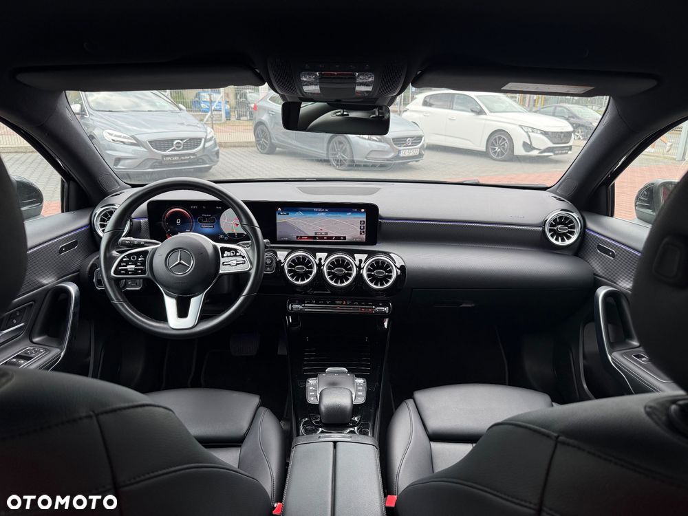 Mercedes-Benz Klasa A 180 7G-DCT Edition 2021 - 21