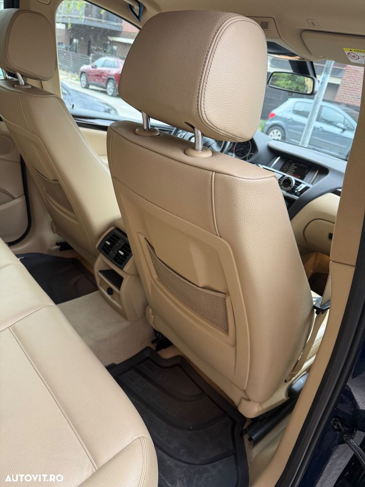 BMW X3 xDrive20d AT Luxury Line - 11