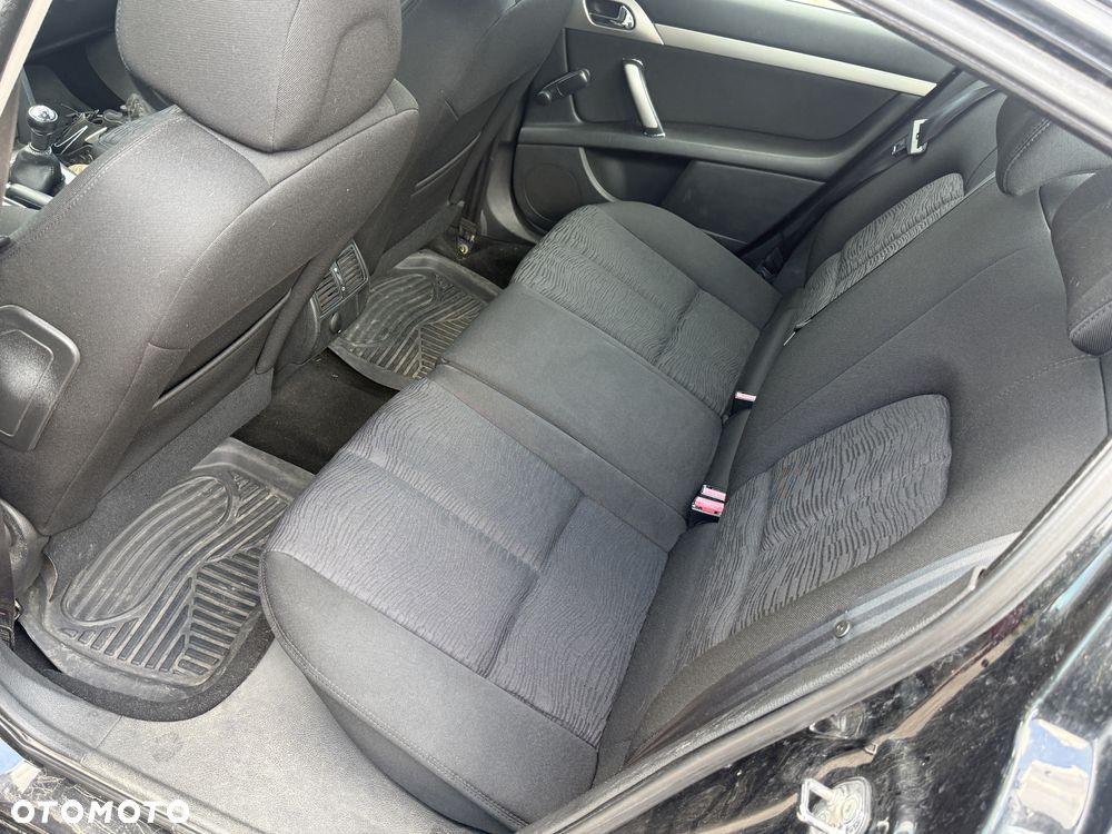 Peugeot 407 - 6