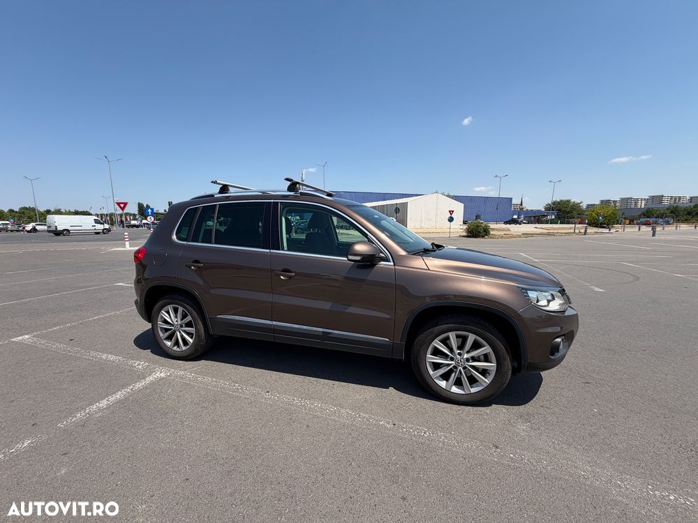 Volkswagen Tiguan - 2