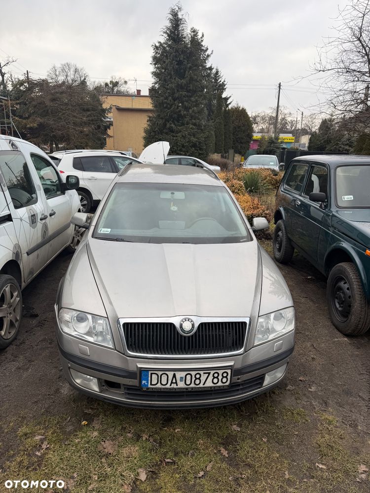Skoda Octavia 2.0 TDI DPF Elegance DSG - 1
