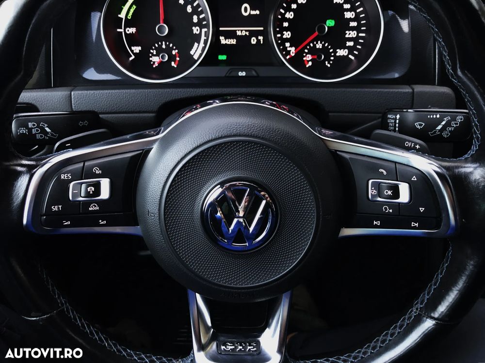 Volkswagen Golf GTE - 21