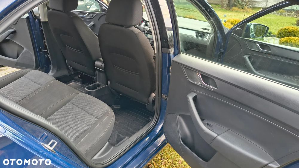 Skoda RAPID 1.2 TSI Elegance Max - 14