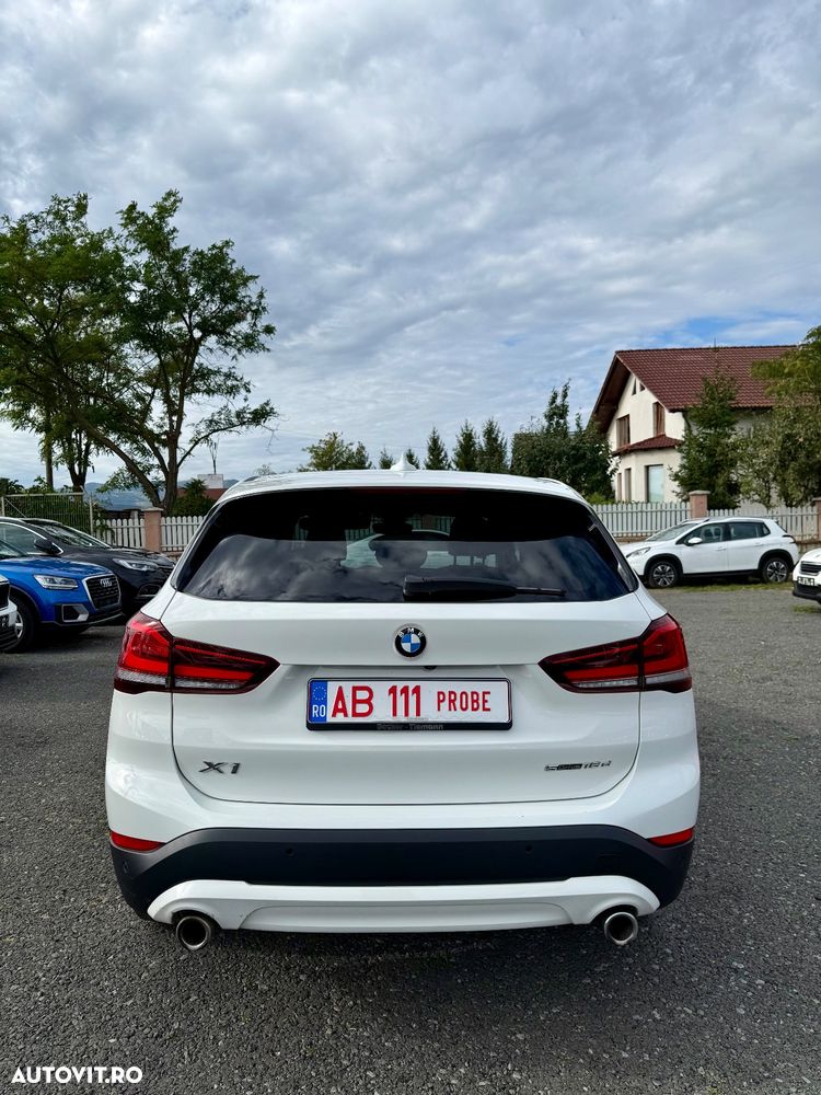 BMW X1 sDrive18d Aut. - 5