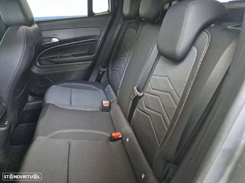 Jeep Avenger 1.2 GSE T3 Summit - 10