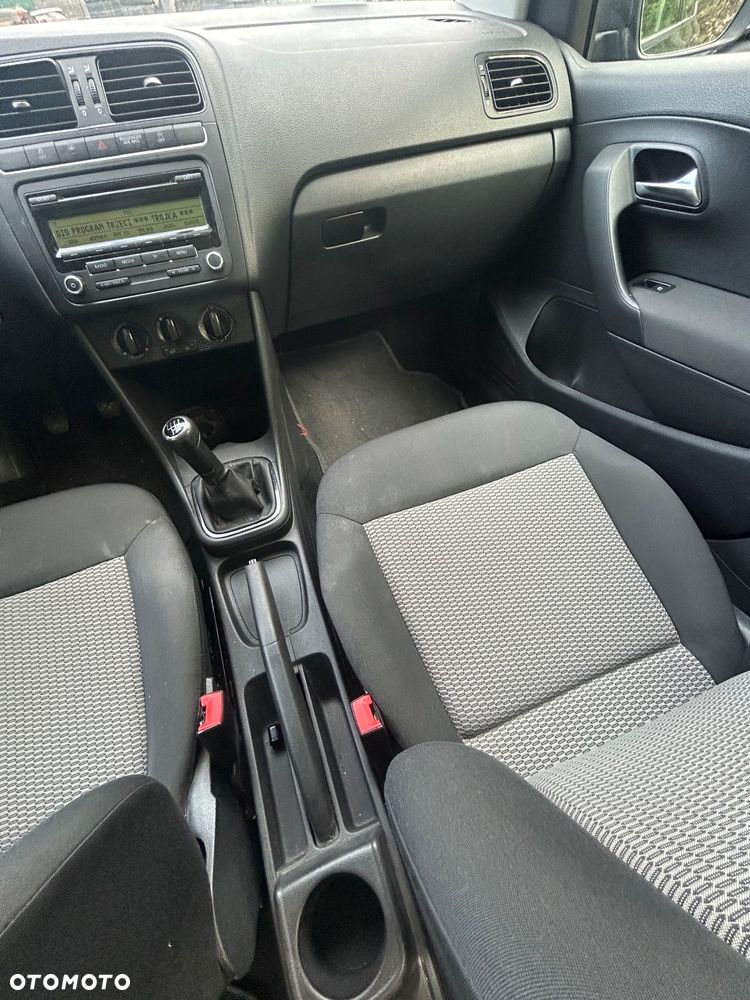 Volkswagen Polo 1.6 TDI DPF Comfortline - 14
