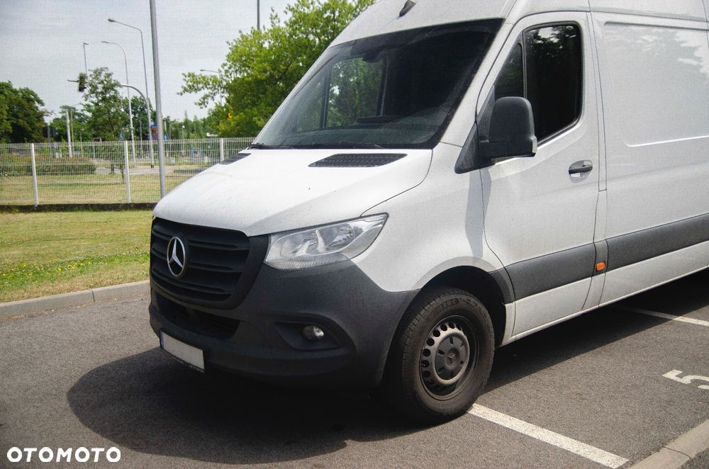 Mercedes-Benz Sprinter - 3