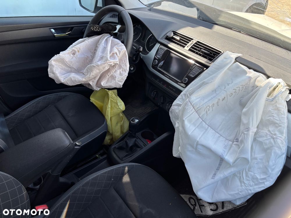 Skoda Fabia 1.0 TSI Ambition - 6