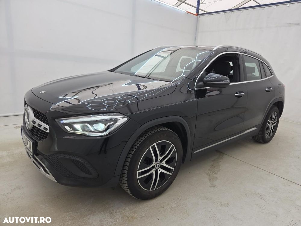 Mercedes-Benz GLA 200 4MATIC Aut. - 2