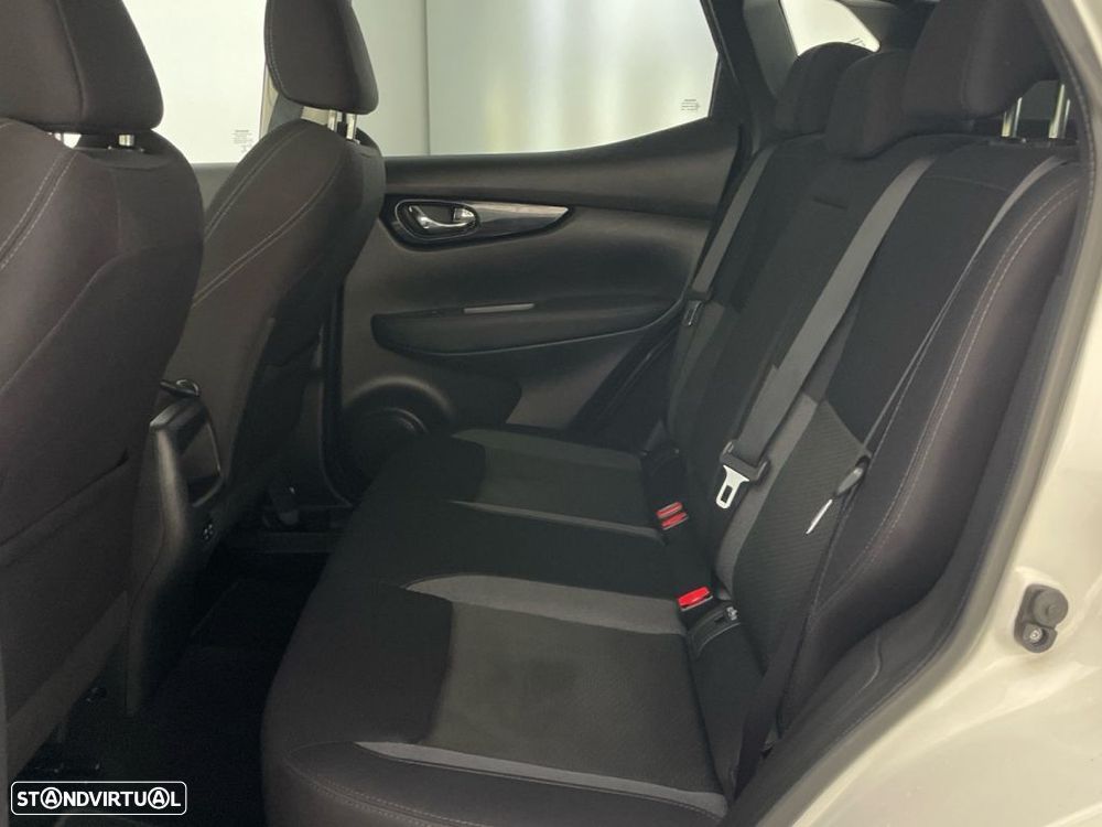 Nissan Qashqai 1.5 dCi Acenta - 12