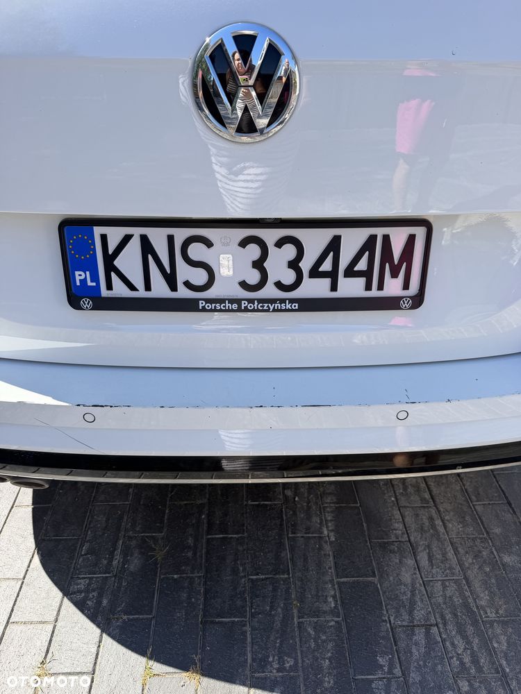 Volkswagen Touran - 4