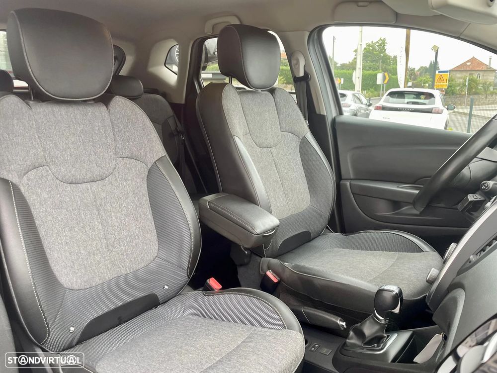 Renault Captur TCe 150 EDC GPF INTENS - 14