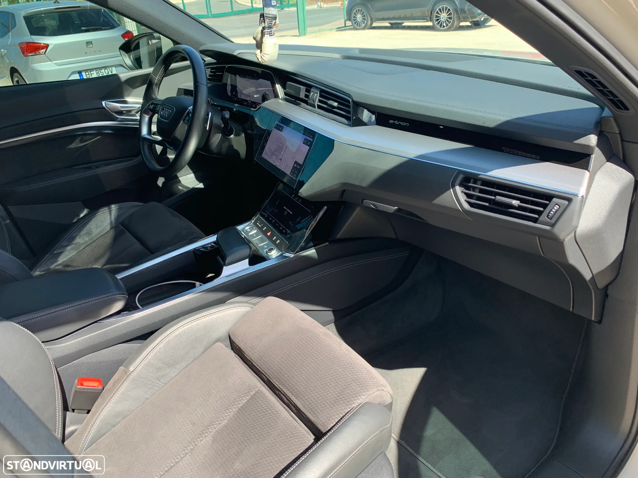 Audi e-tron 50 quattro S line - 16