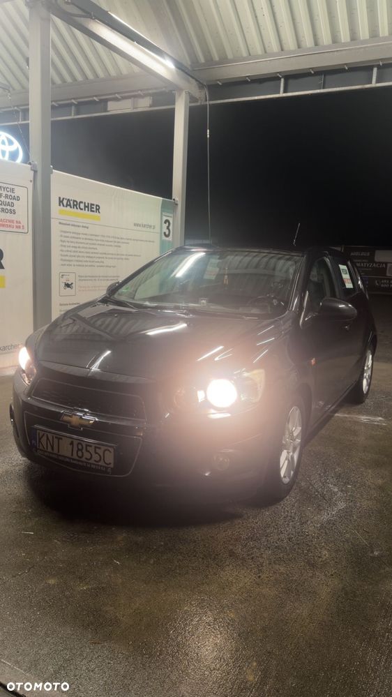 Chevrolet Aveo - 8