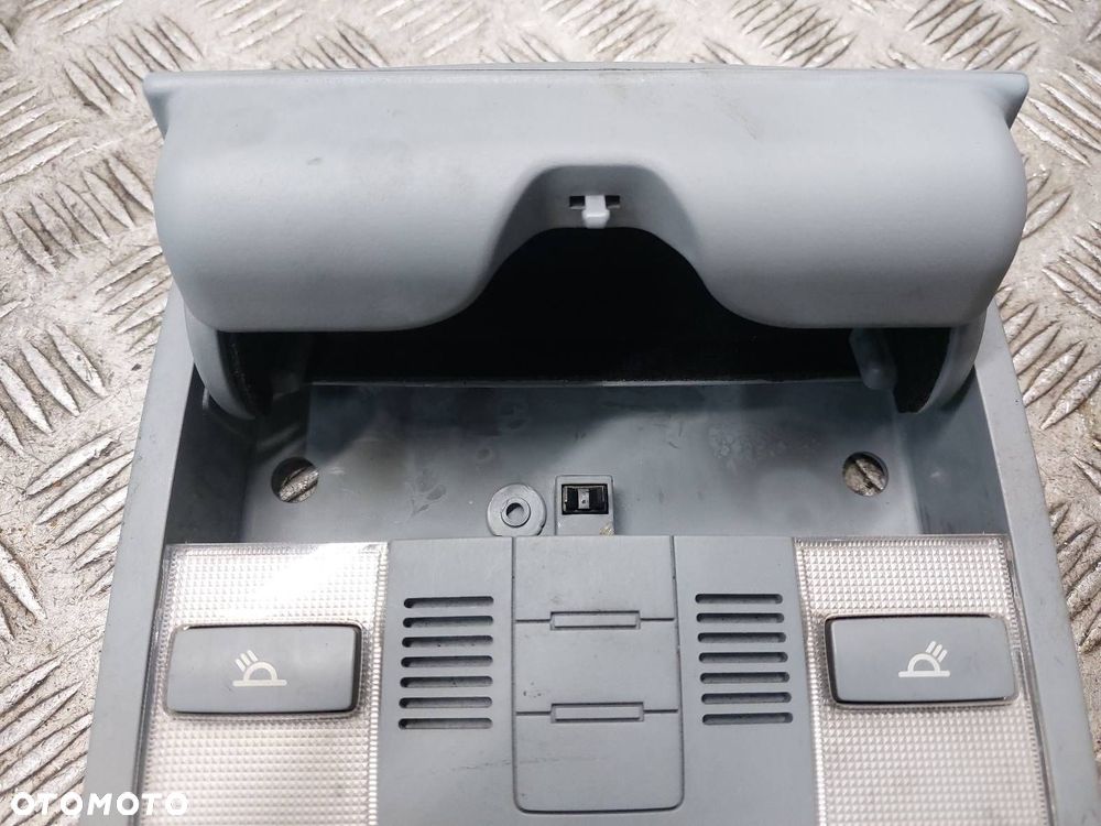 LAMPKA PODSUFITKI KIA CEED I 9282/70-1H000 - 2