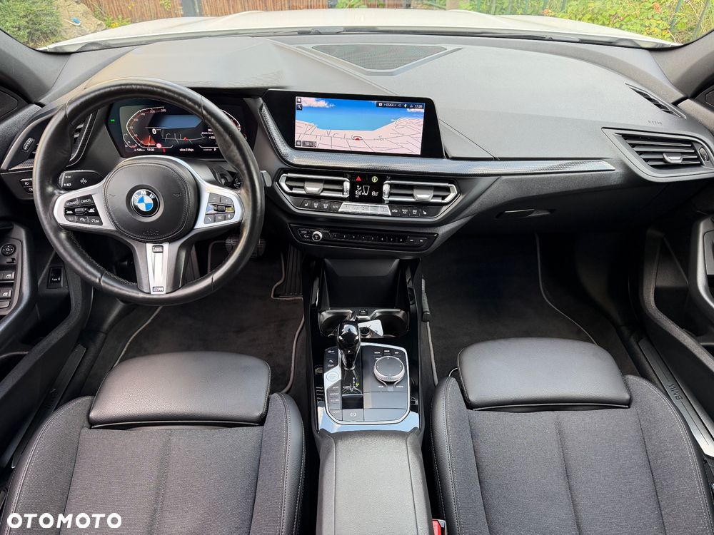 BMW Seria 1 118i M Sport Shadow - 7